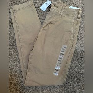 American Eagle Young Men’s Flex Slim Fit Khaki Pants